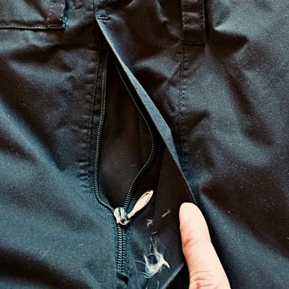 The North Face Women's Hyvent Goose Down Hooded Parka Coat Jacket in Black - Picture 9 of 16